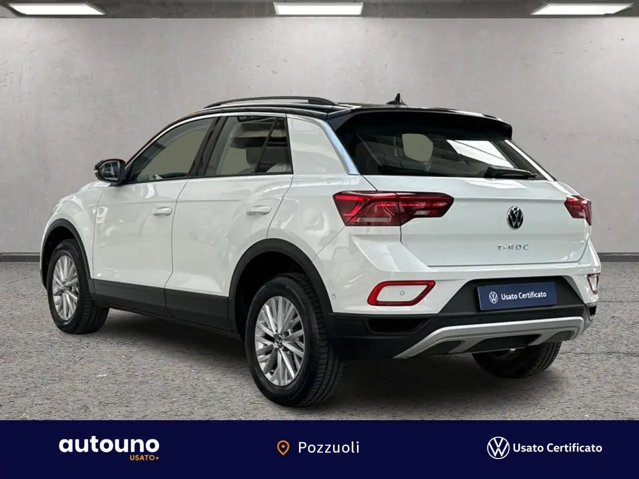 Volkswagen T-Roc 3