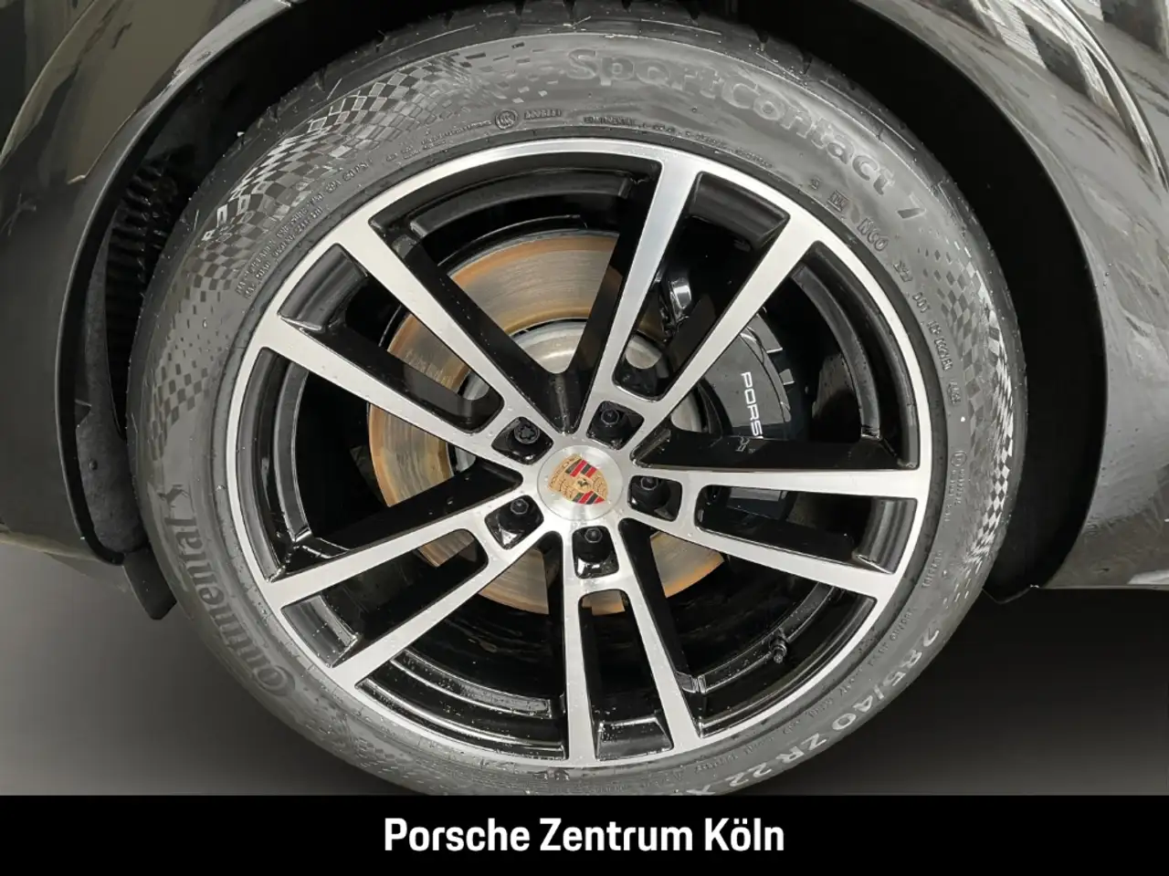 Porsche Cayenne 12