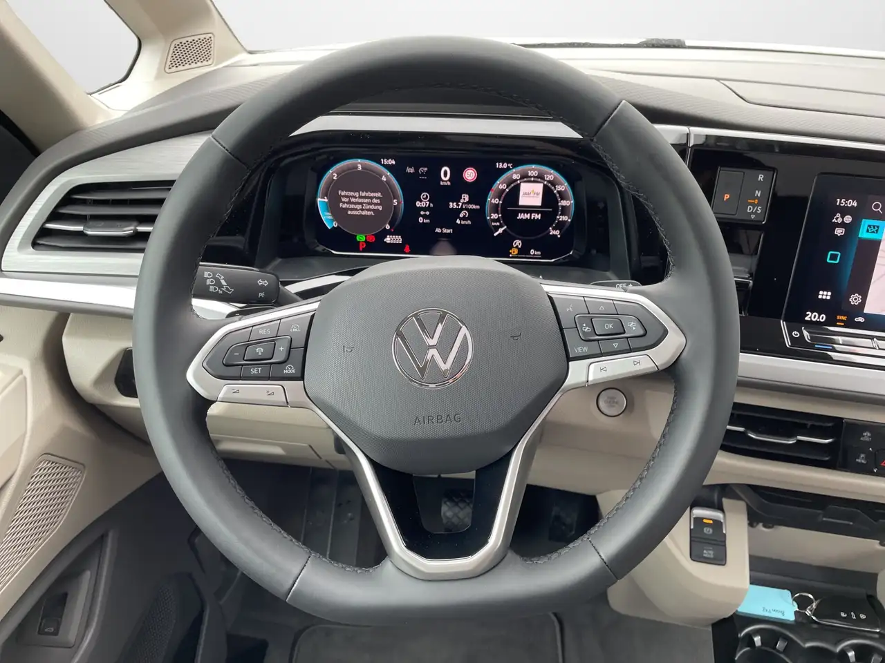 Volkswagen T7 Multivan 9