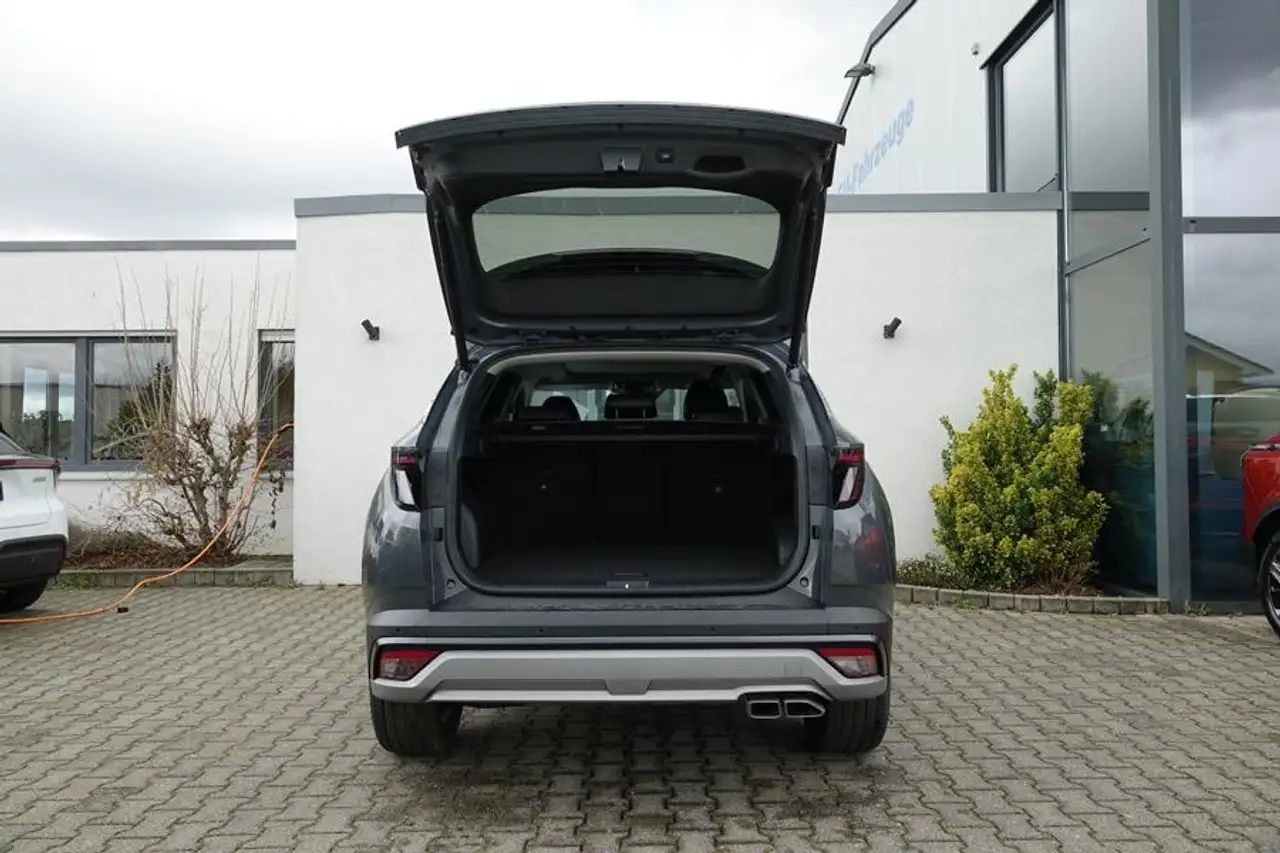 Hyundai TUCSON 7