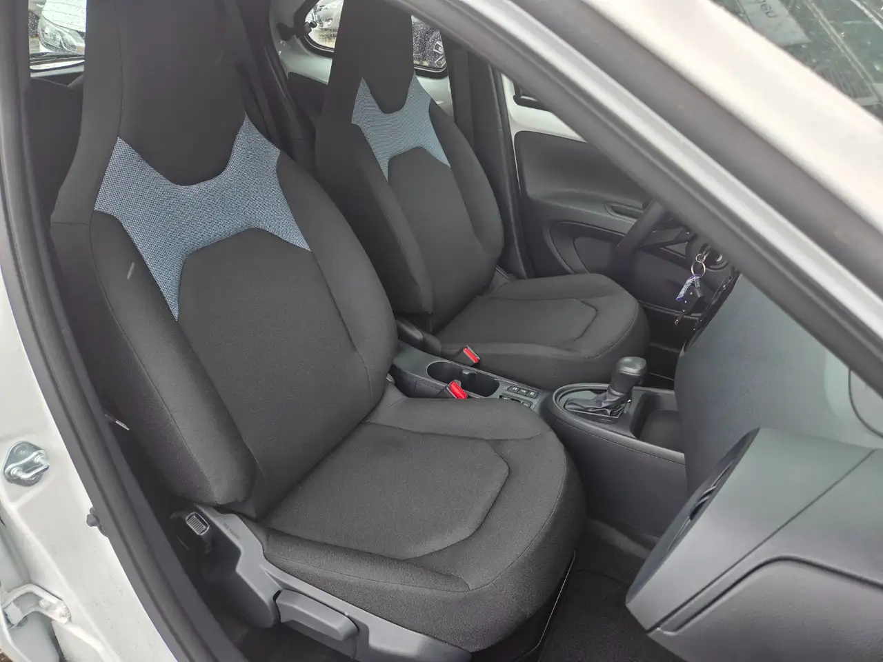 Toyota Aygo X 10