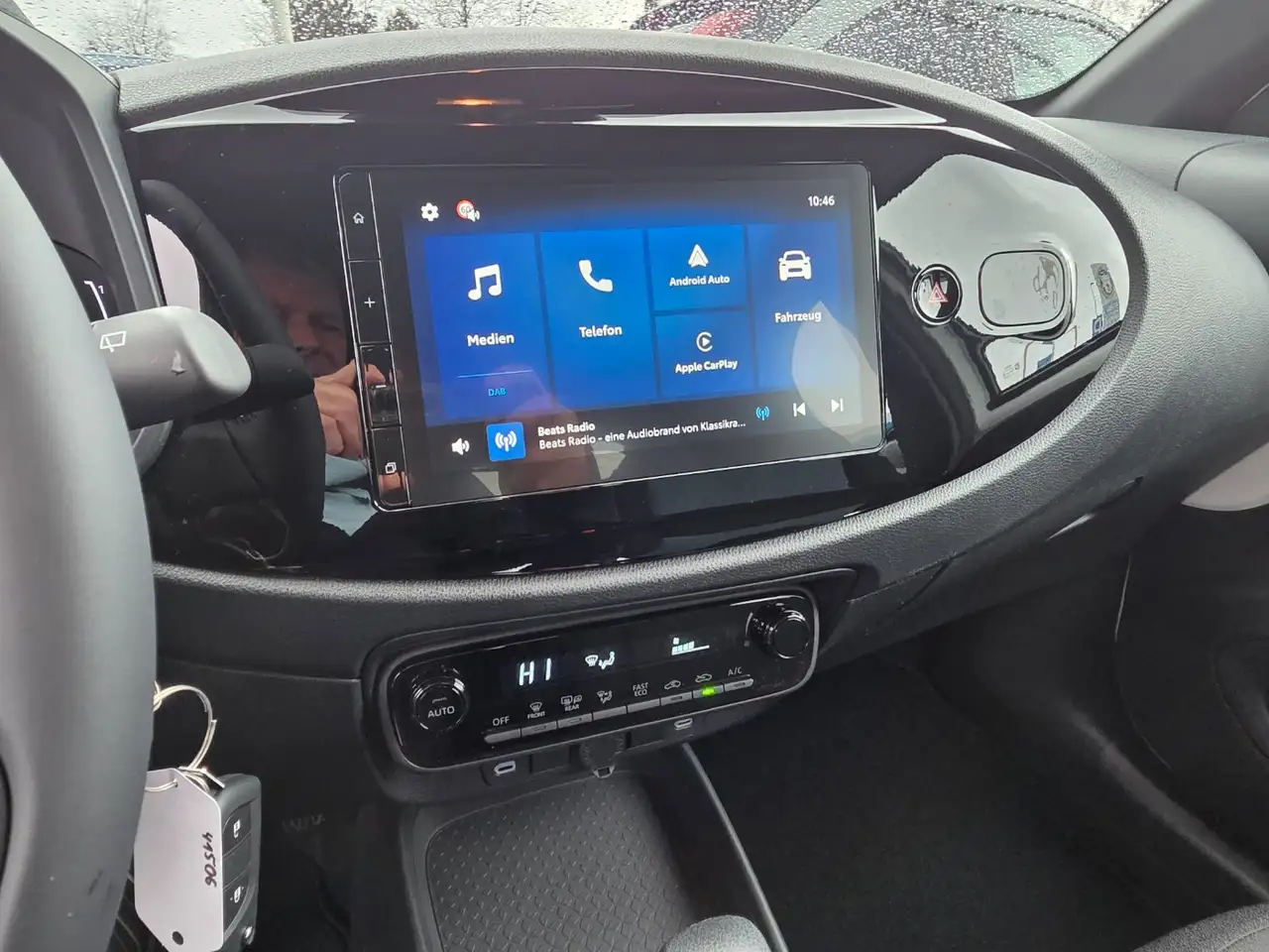 Toyota Aygo X 12