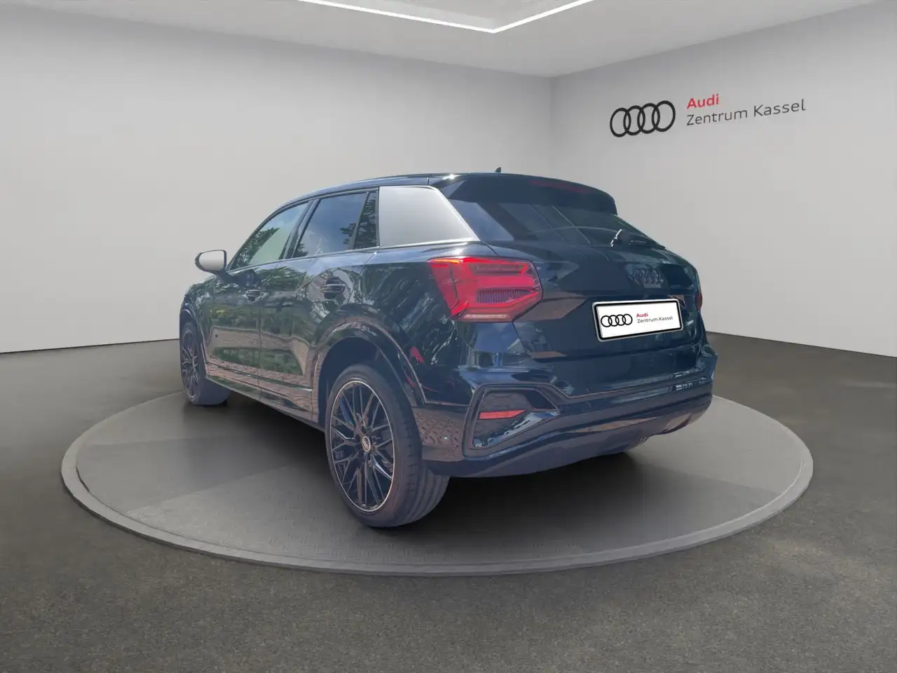 Audi Q2 3