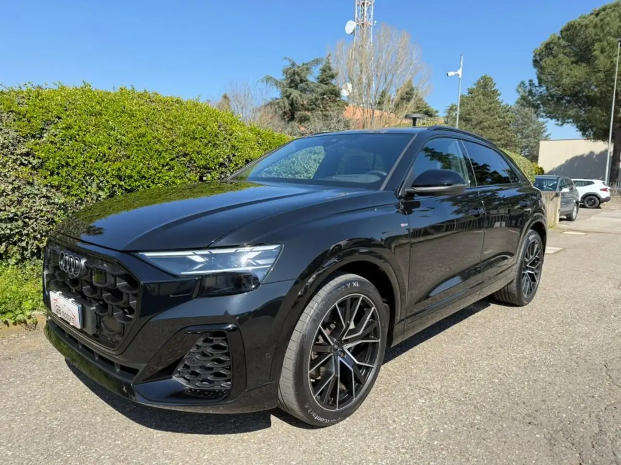 Audi Q8 50