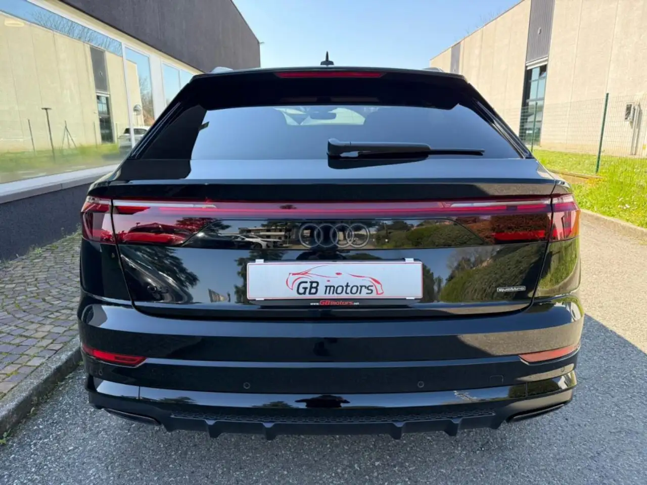 Audi Q8 50 7