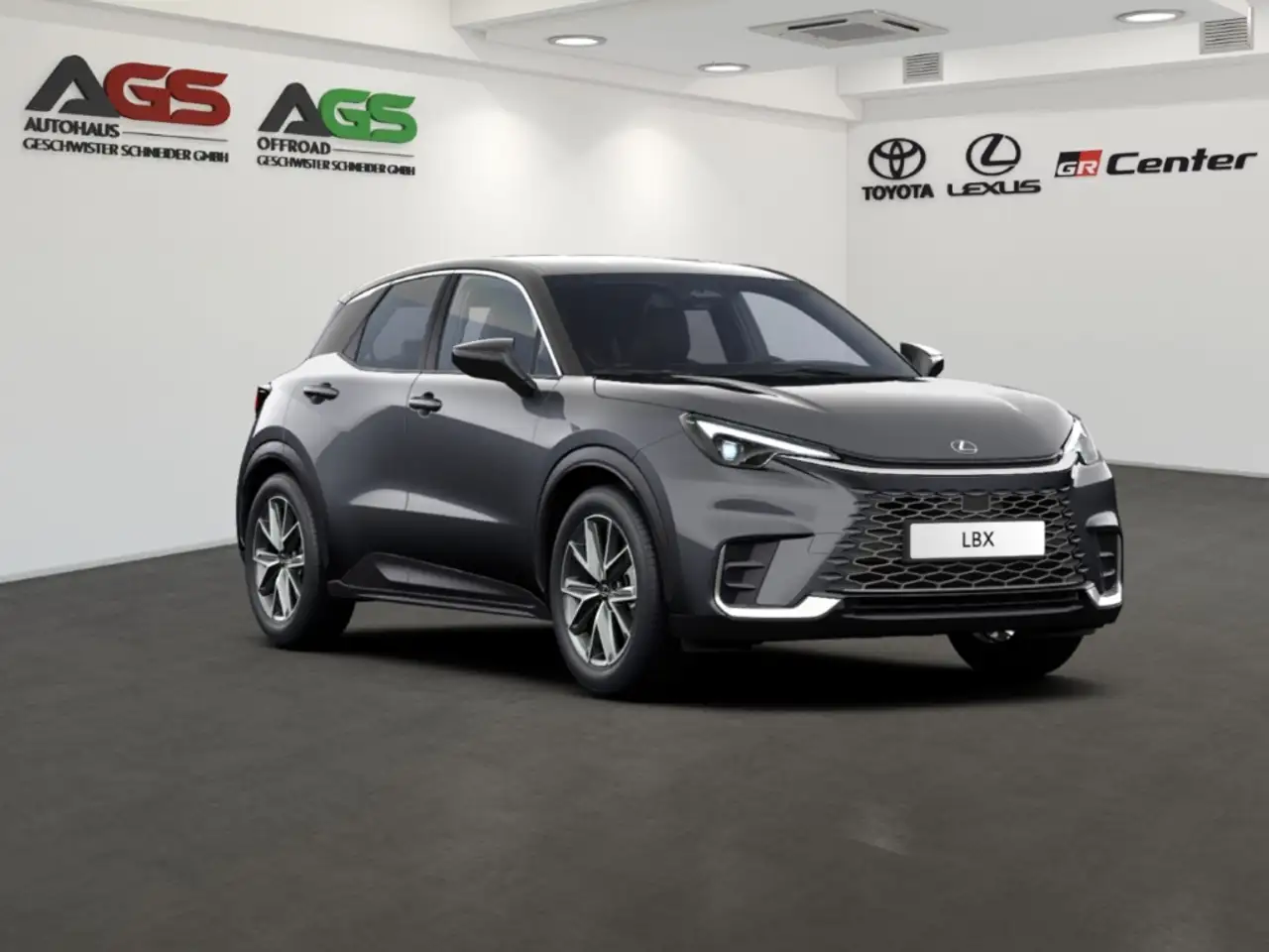 Lexus LBX 7
