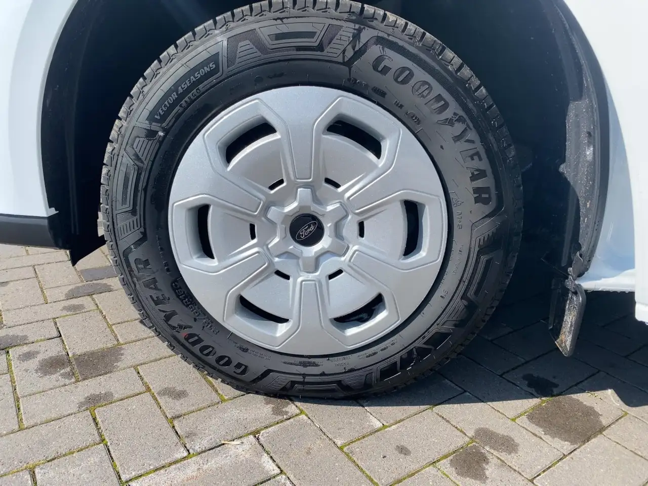 Ford Transit 12