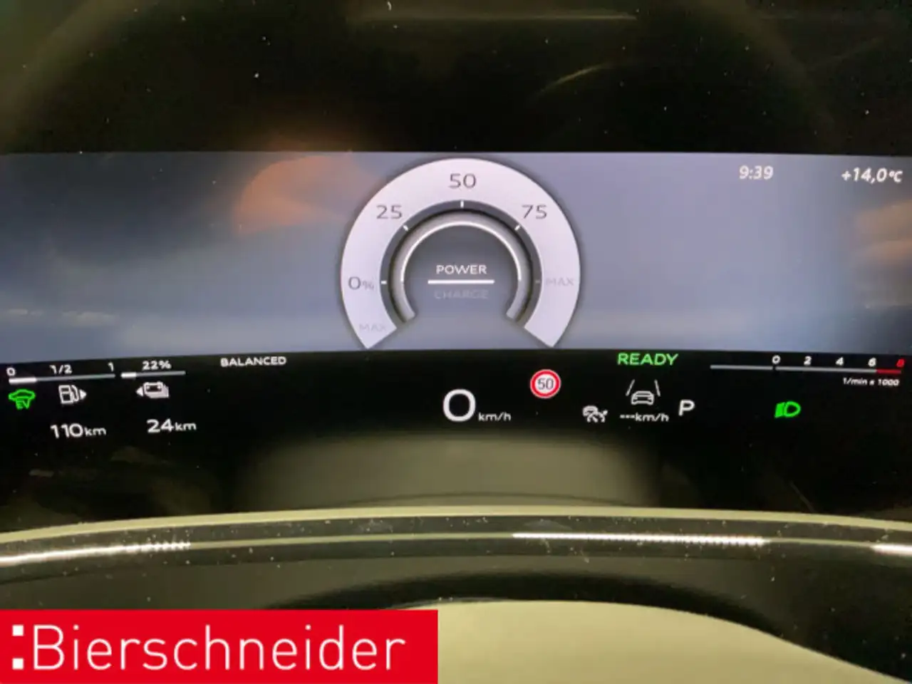 Audi Q3 15