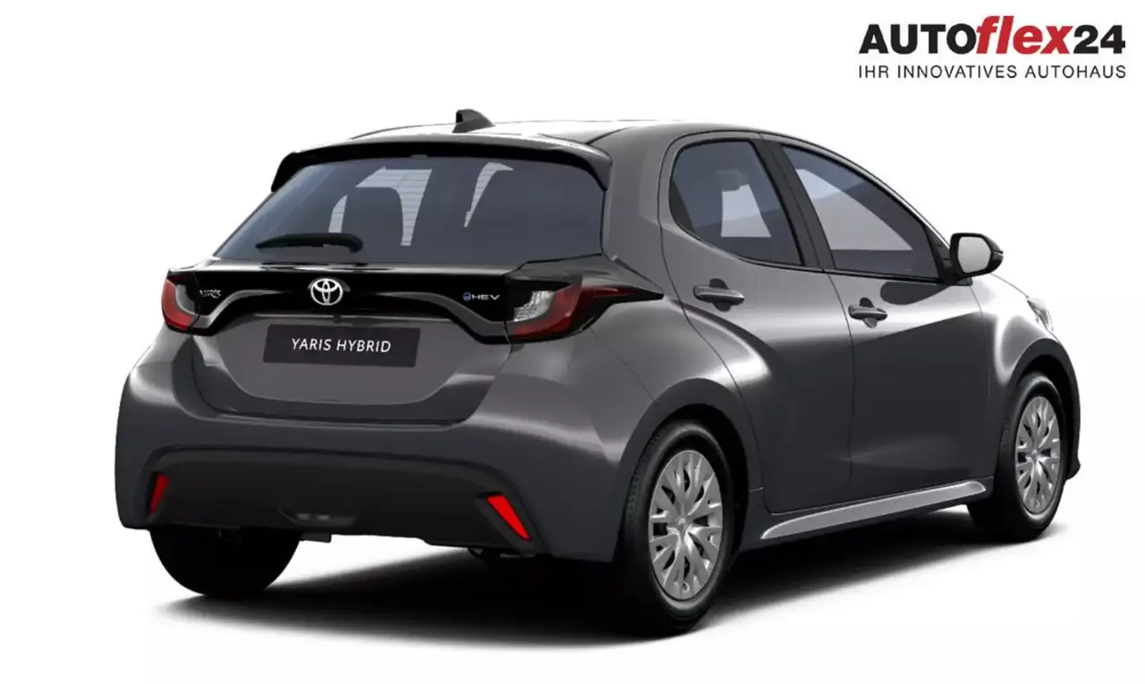 Toyota Yaris 4