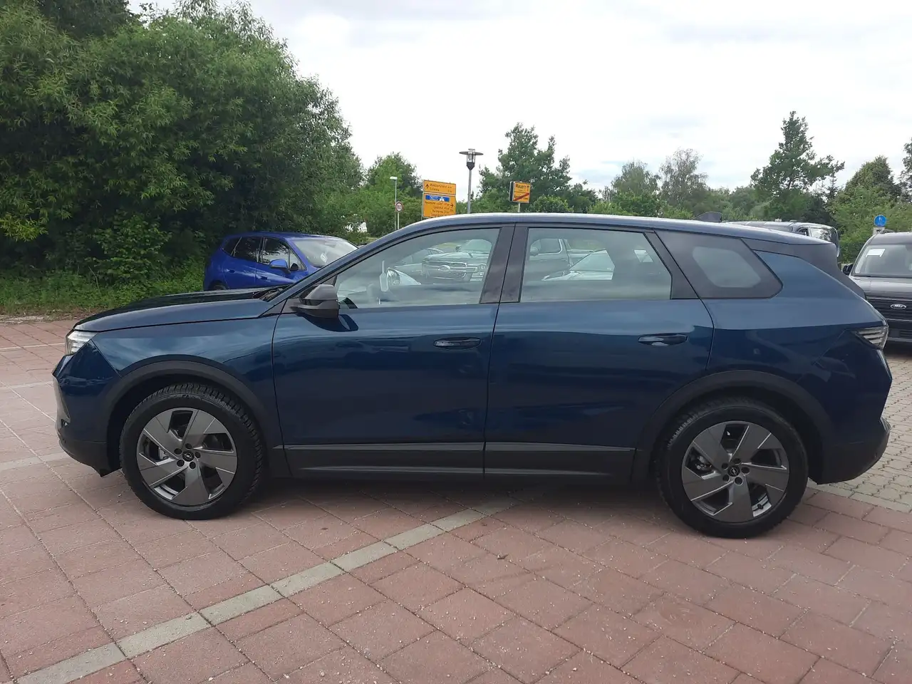 Opel Grandland 9