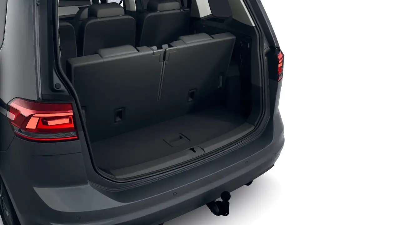 Volkswagen Touran 8