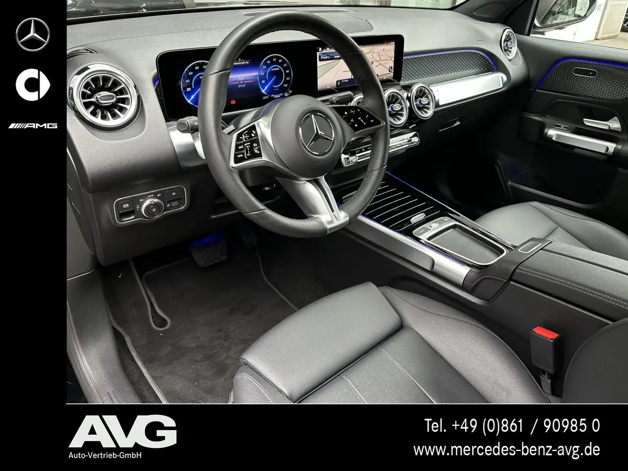Mercedes-Benz EQB 250 11