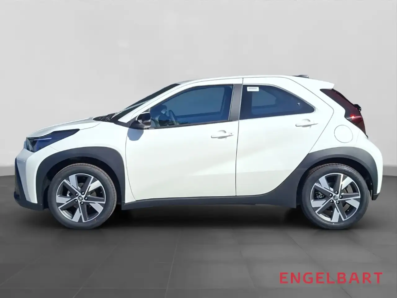 Toyota Aygo X 2