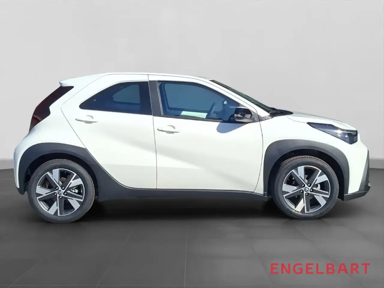 Toyota Aygo X 5