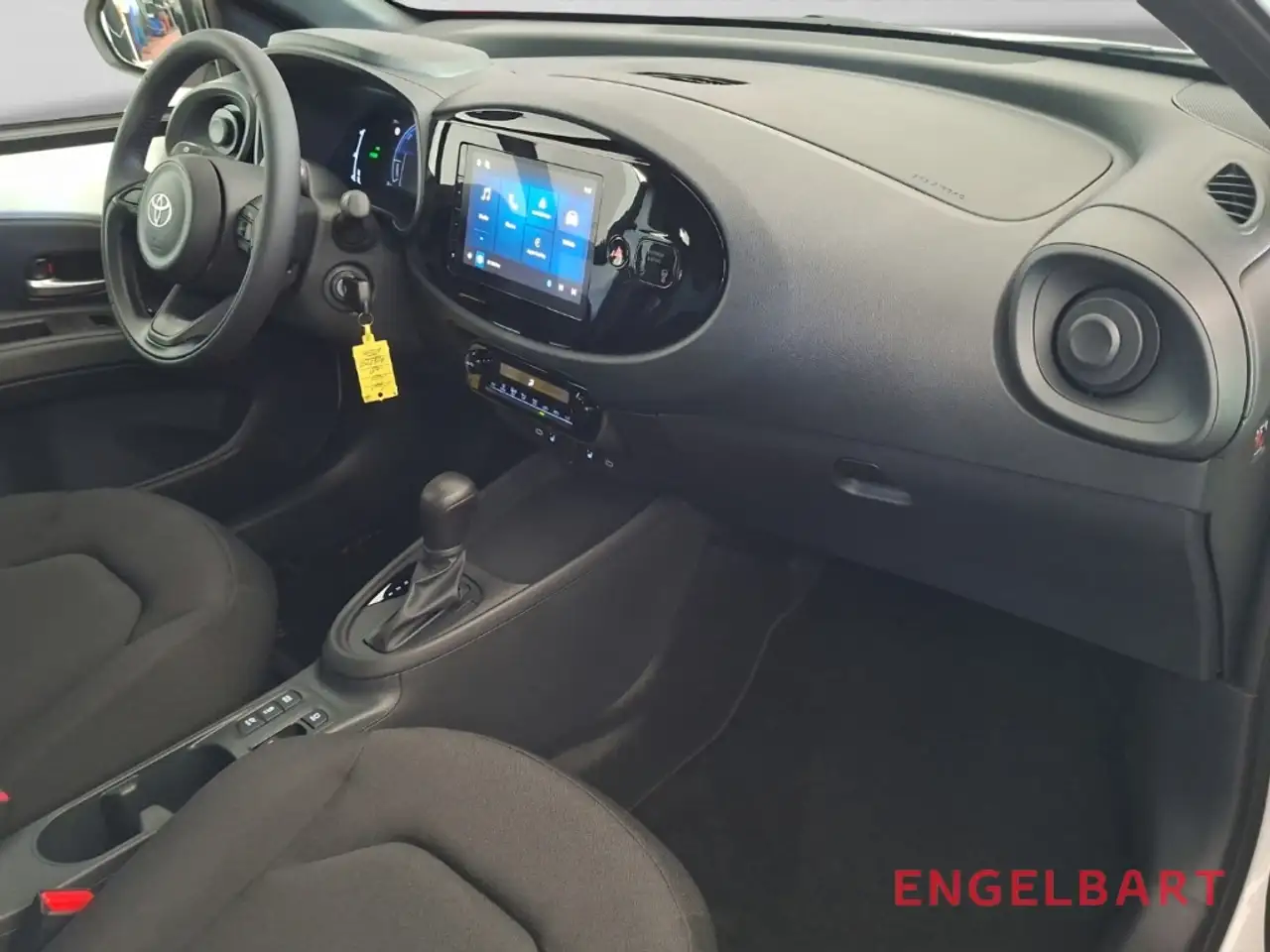 Toyota Aygo X 11