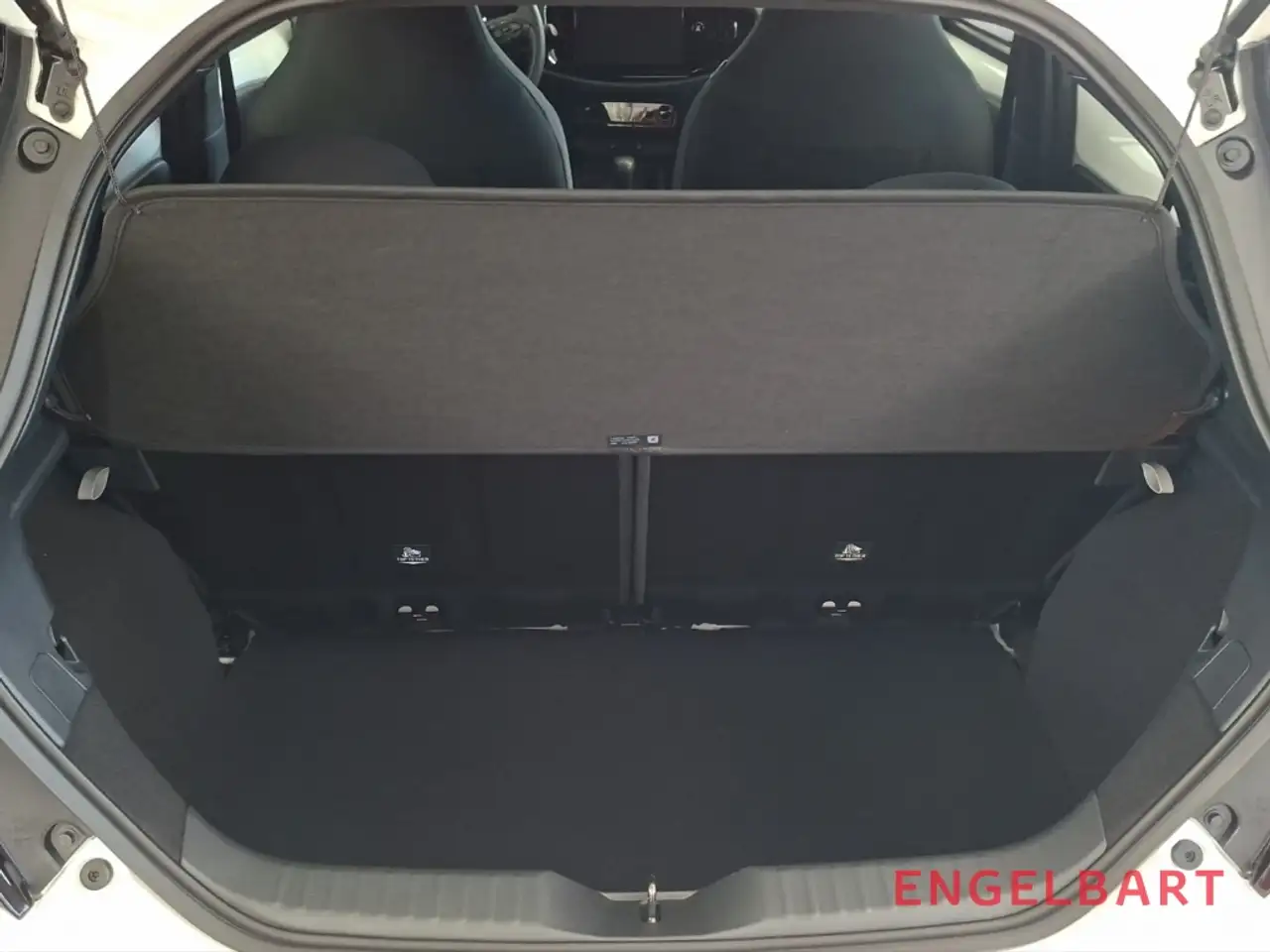 Toyota Aygo X 13