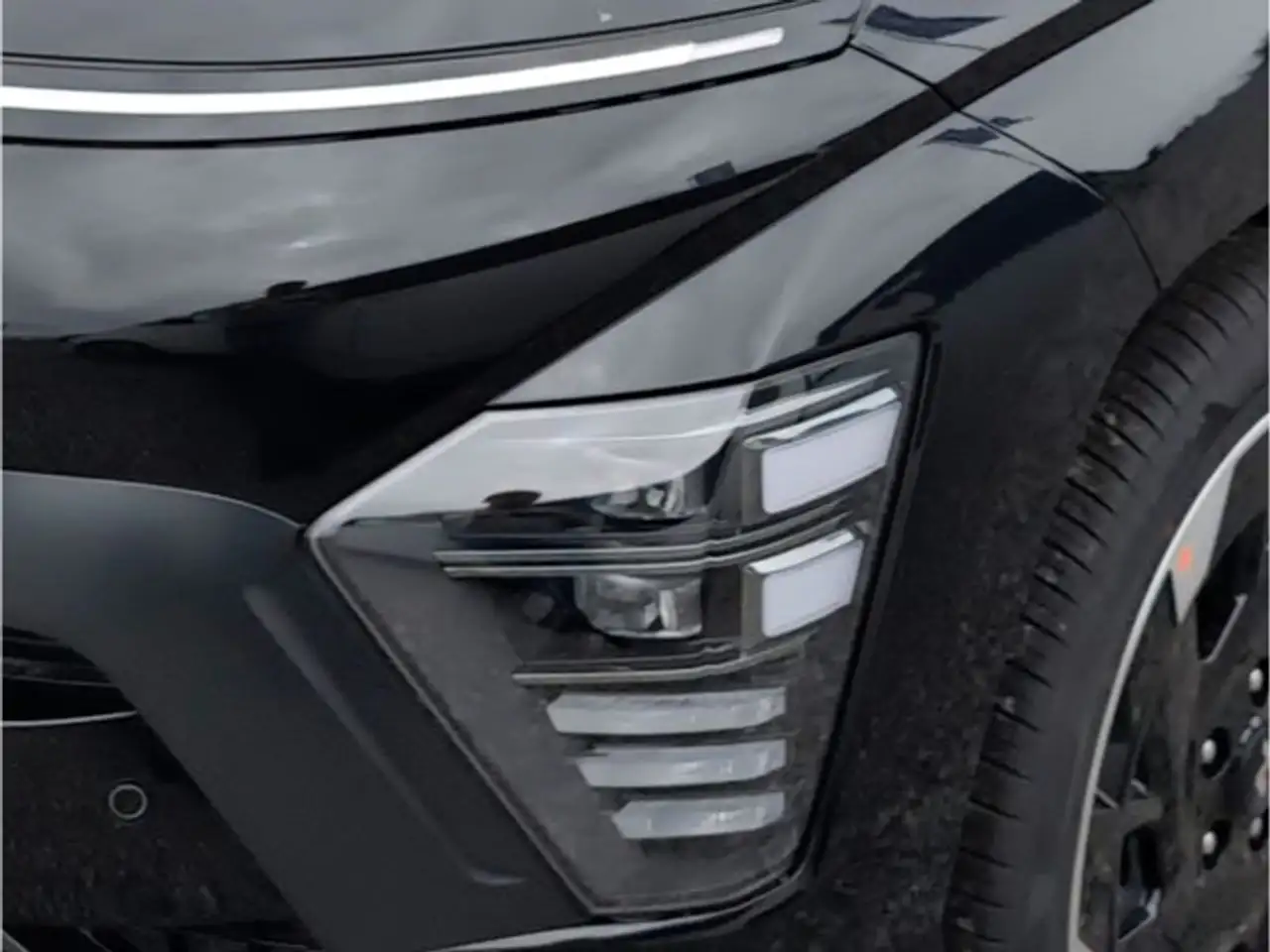 Hyundai KONA 6