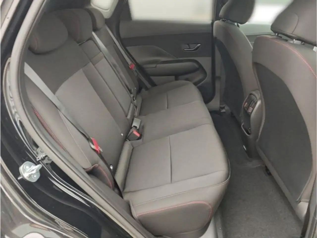 Hyundai KONA 8
