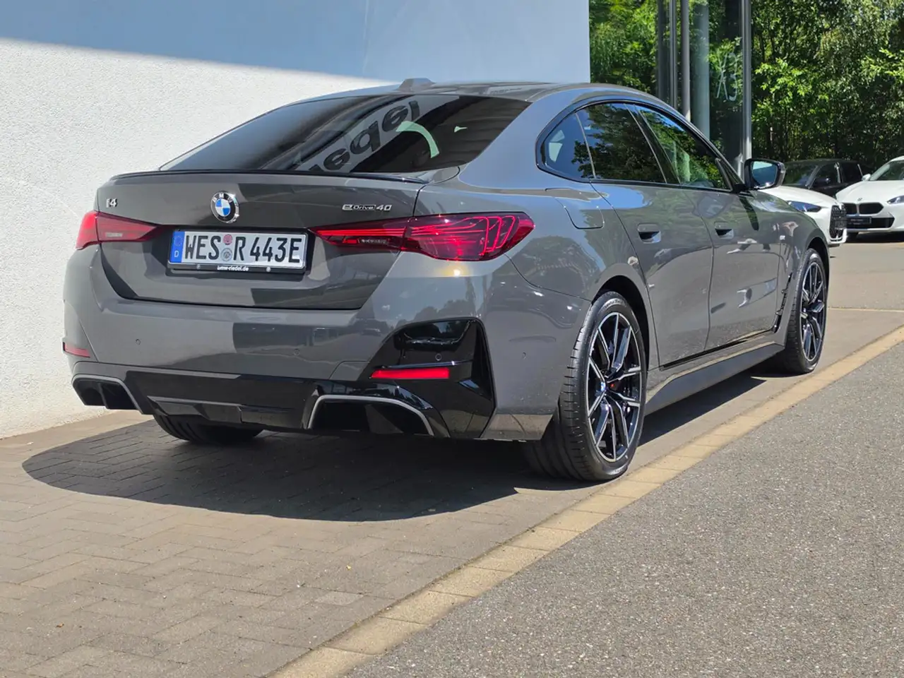 BMW i4 4