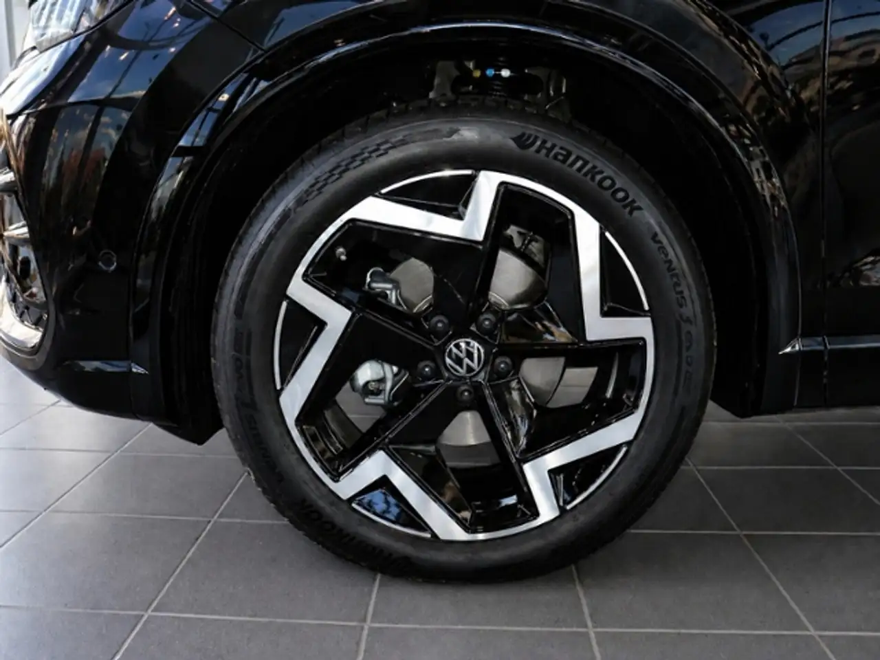 Volkswagen Tiguan 12