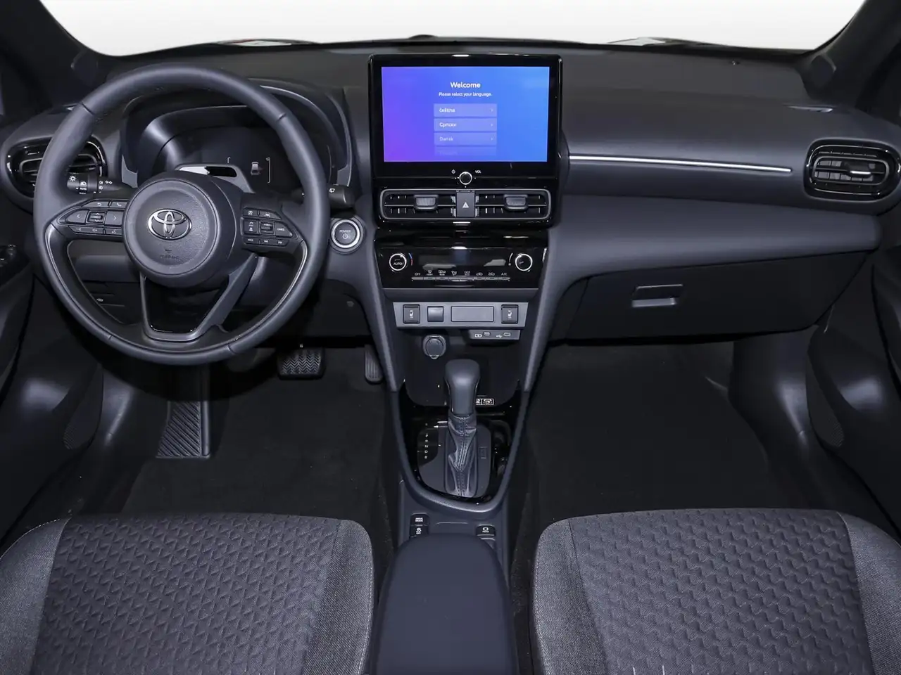 Toyota Yaris 8