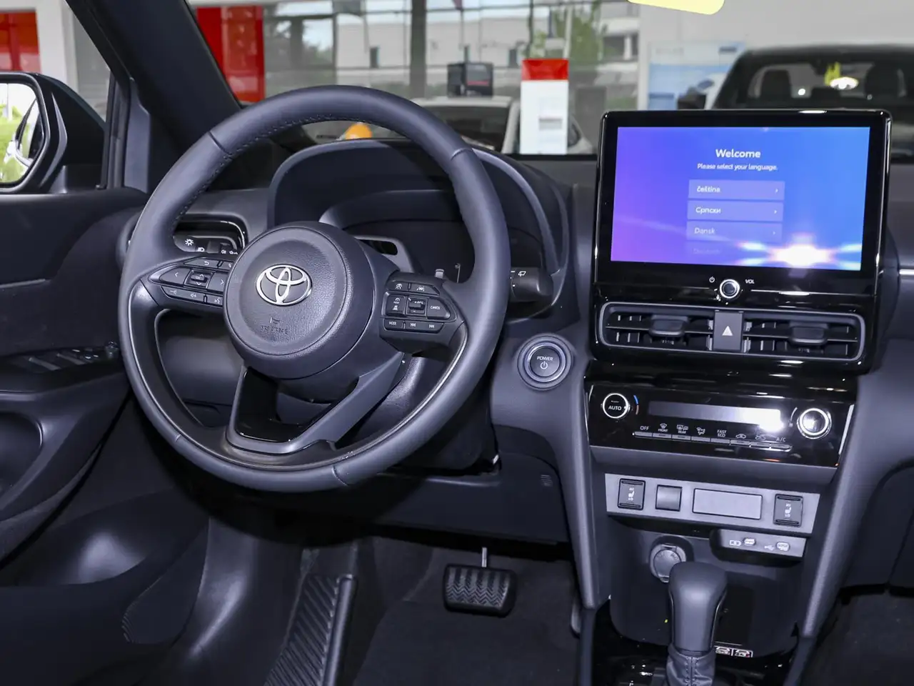 Toyota Yaris 9