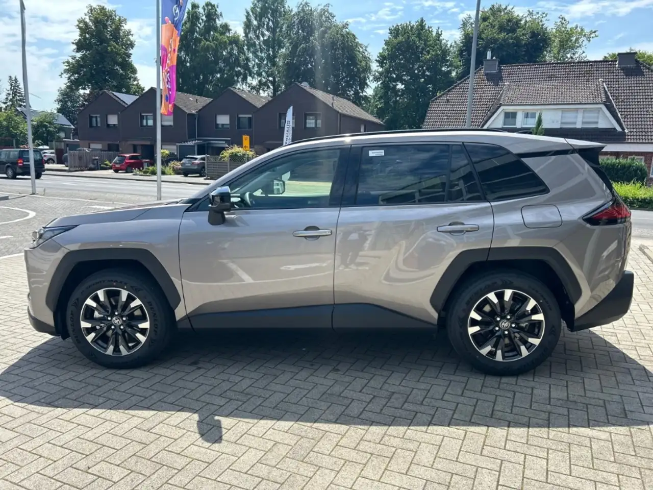 Toyota RAV4 6