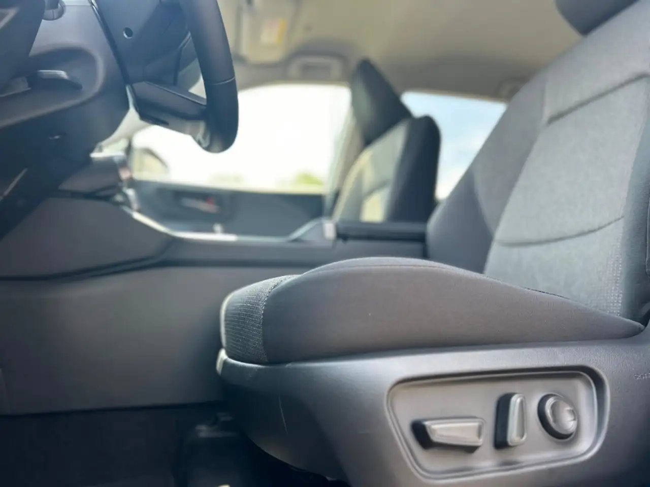 Toyota RAV4 11