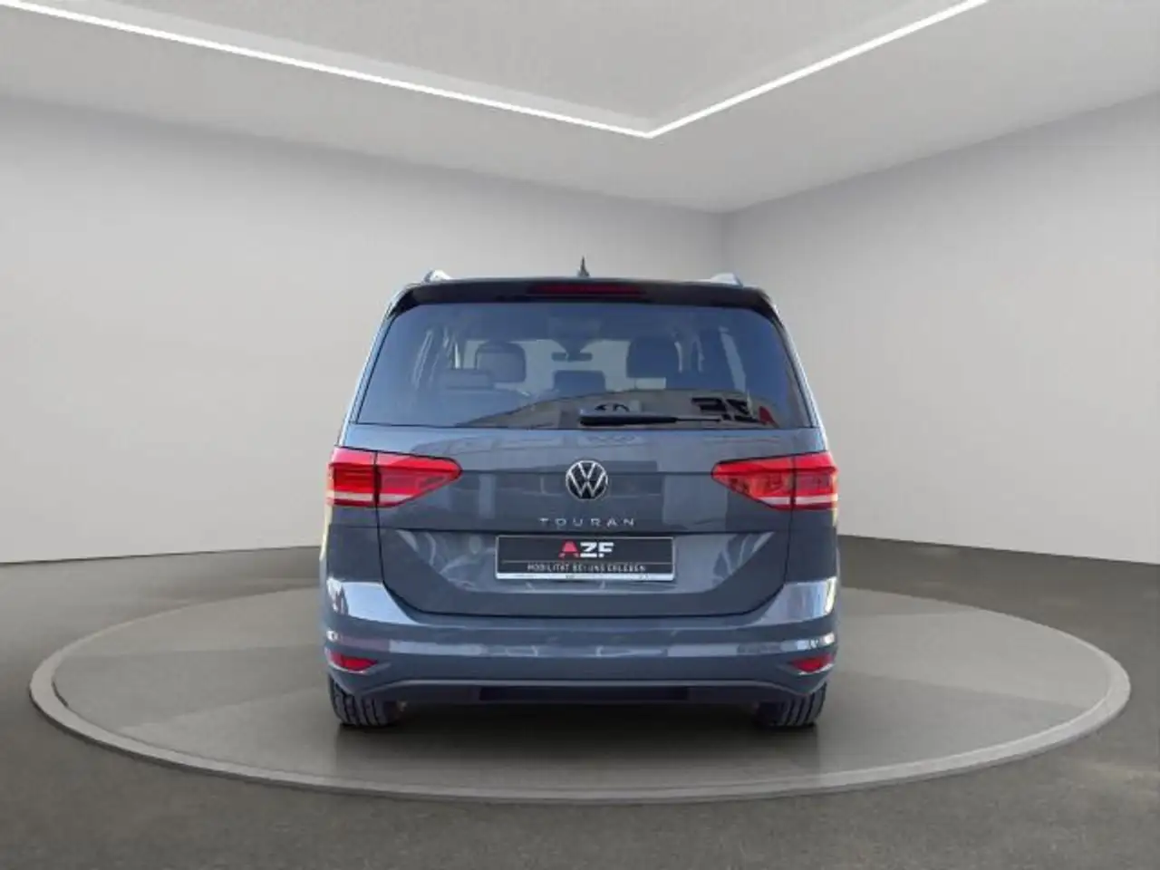 Volkswagen Touran 7