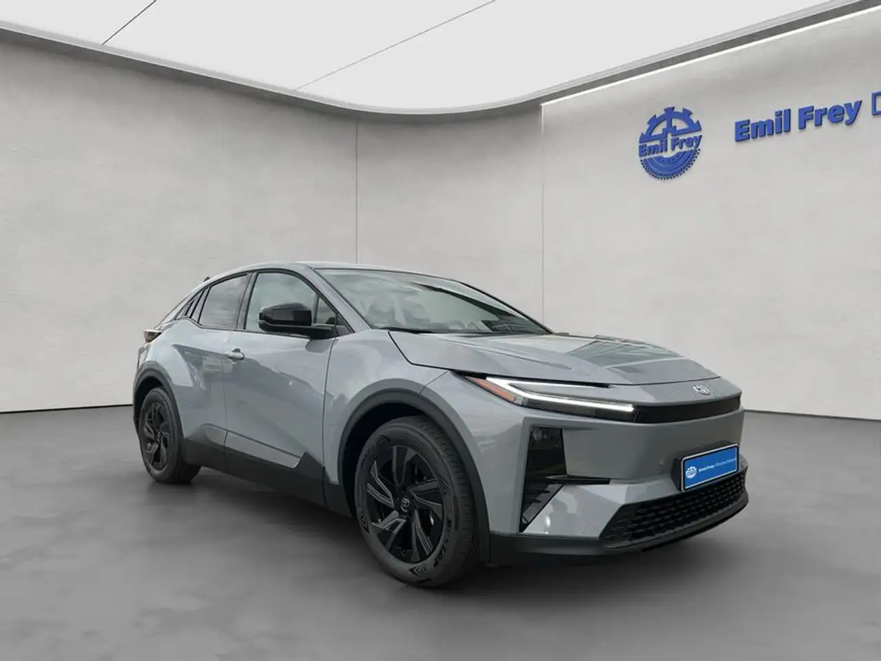 Toyota C-HR+ 9