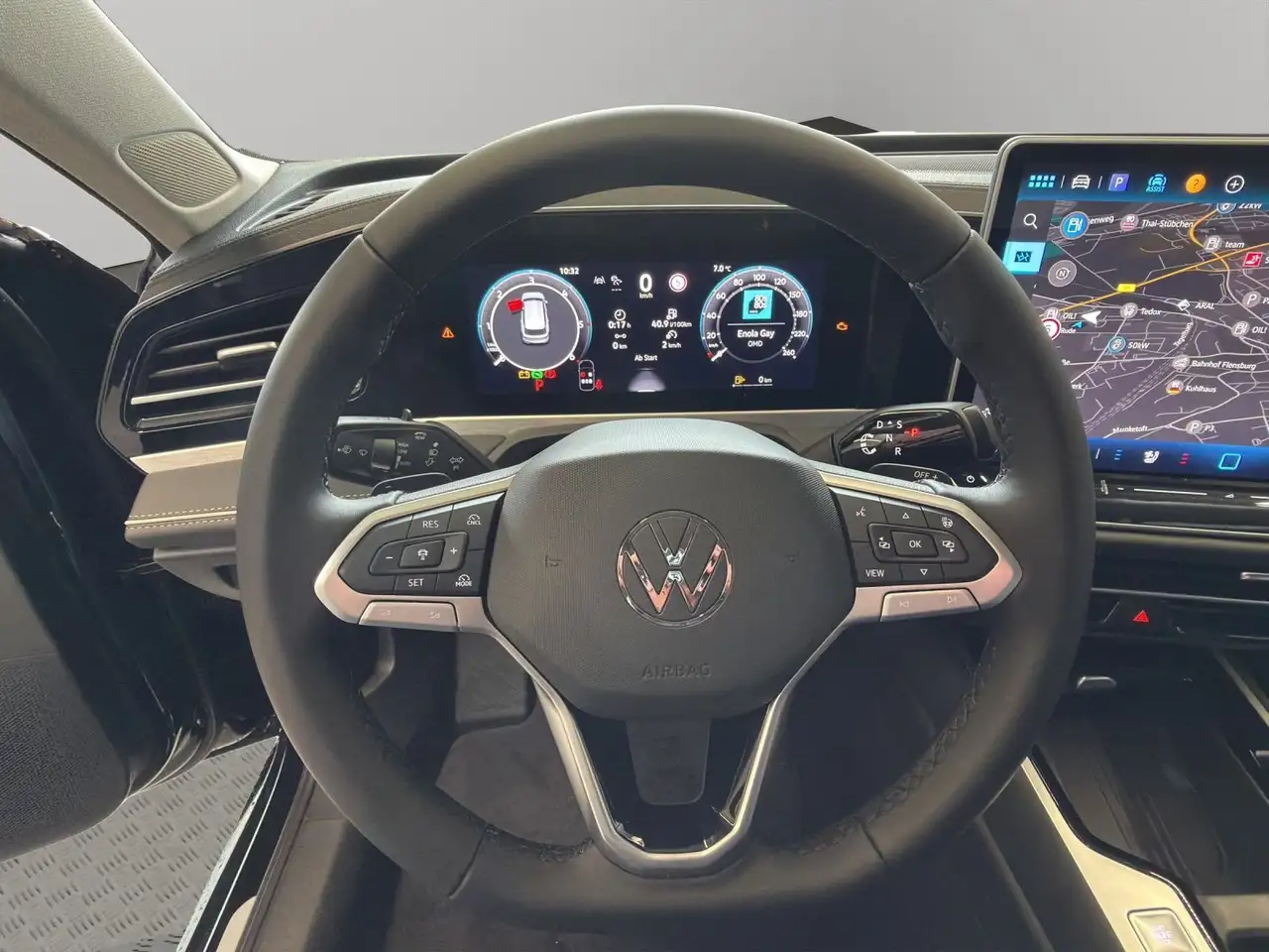Volkswagen Passat 10