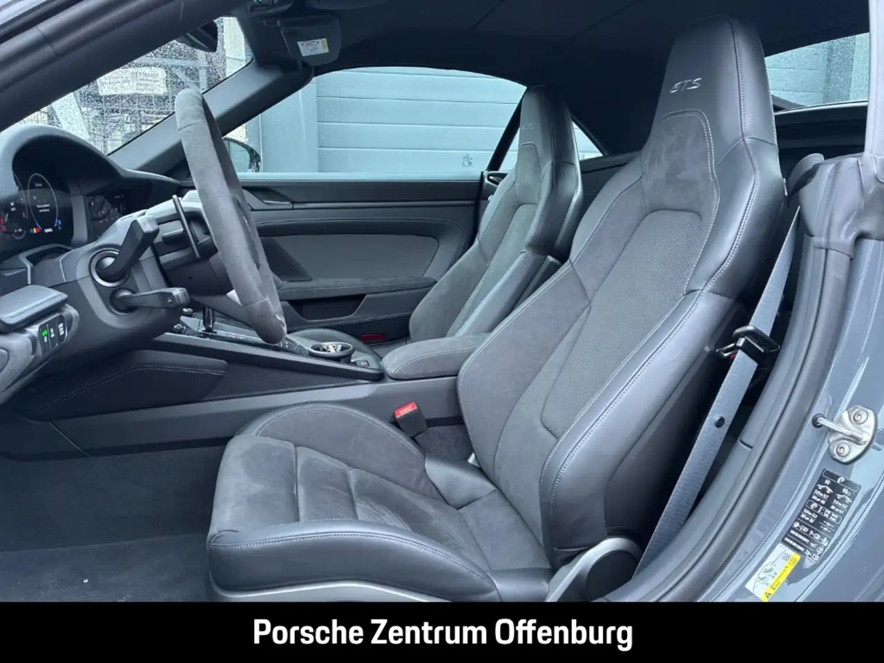 Porsche 992 5