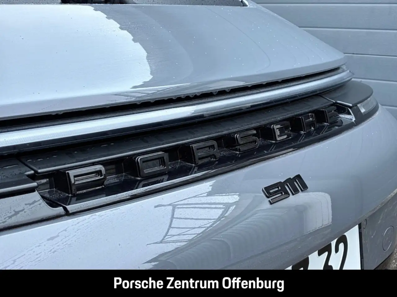 Porsche 992 11