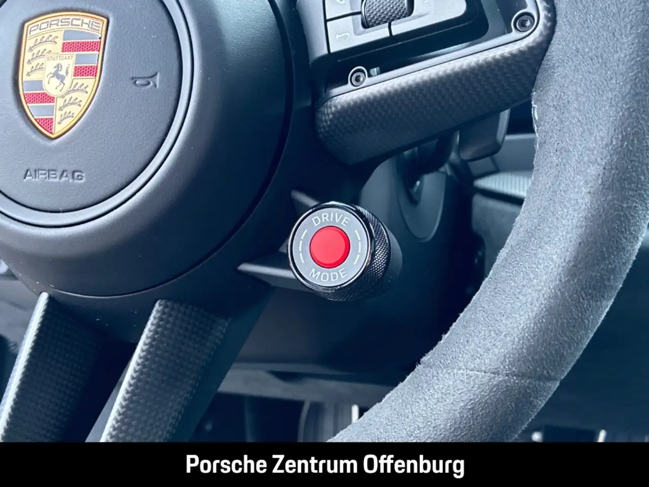 Porsche 992 15