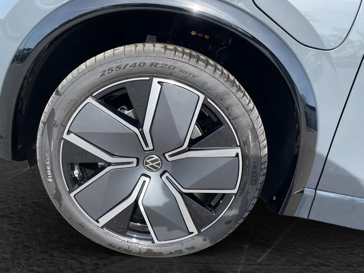 Volkswagen Tiguan 5