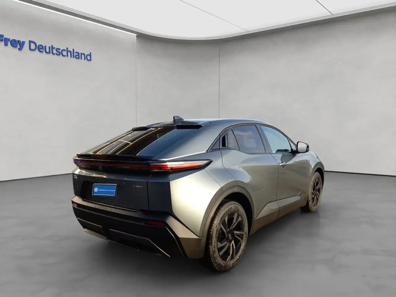 Toyota C-HR+ 7
