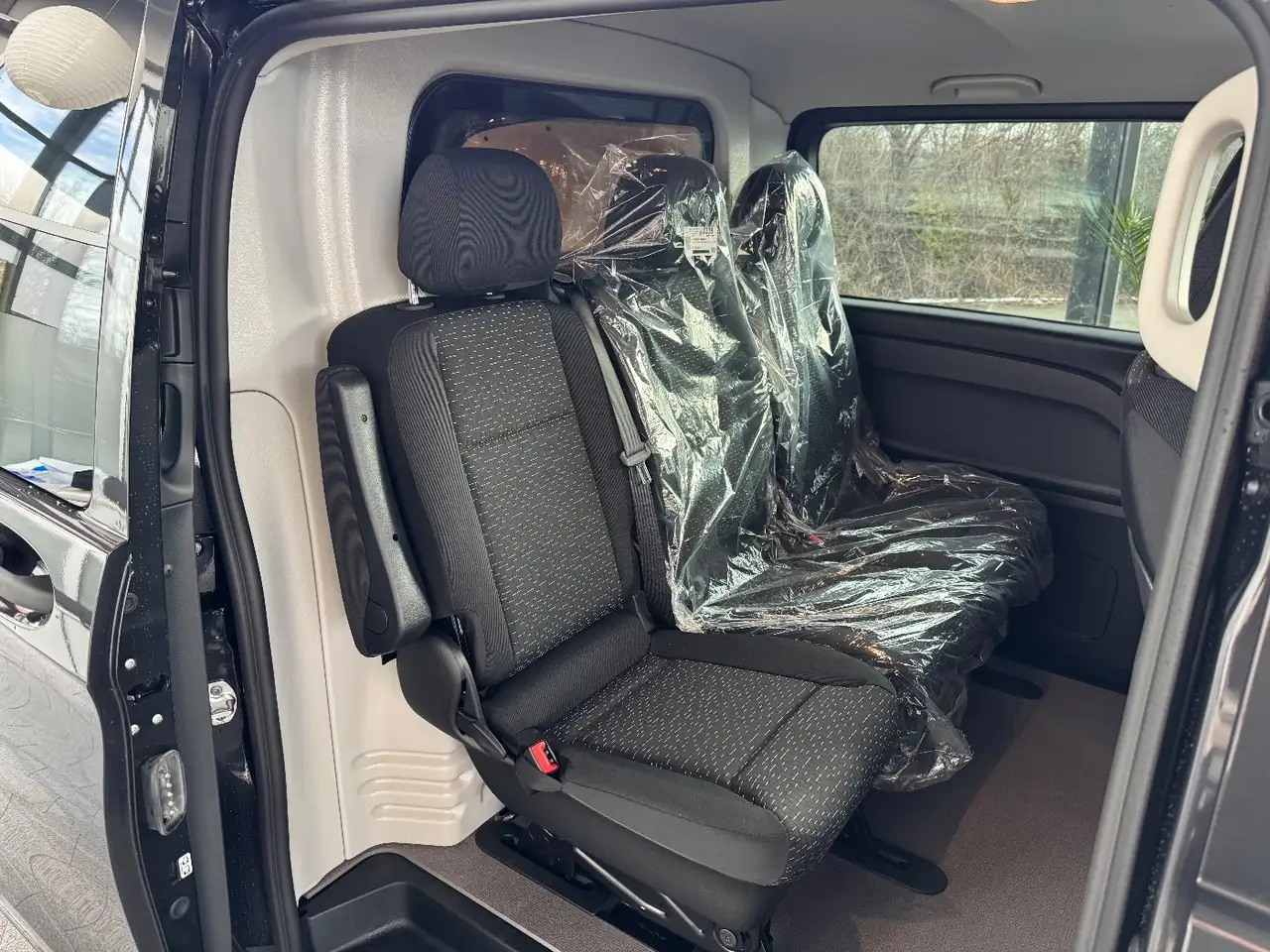 Mercedes-Benz Vito 119 14
