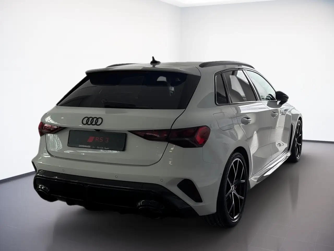 Audi RS3 5