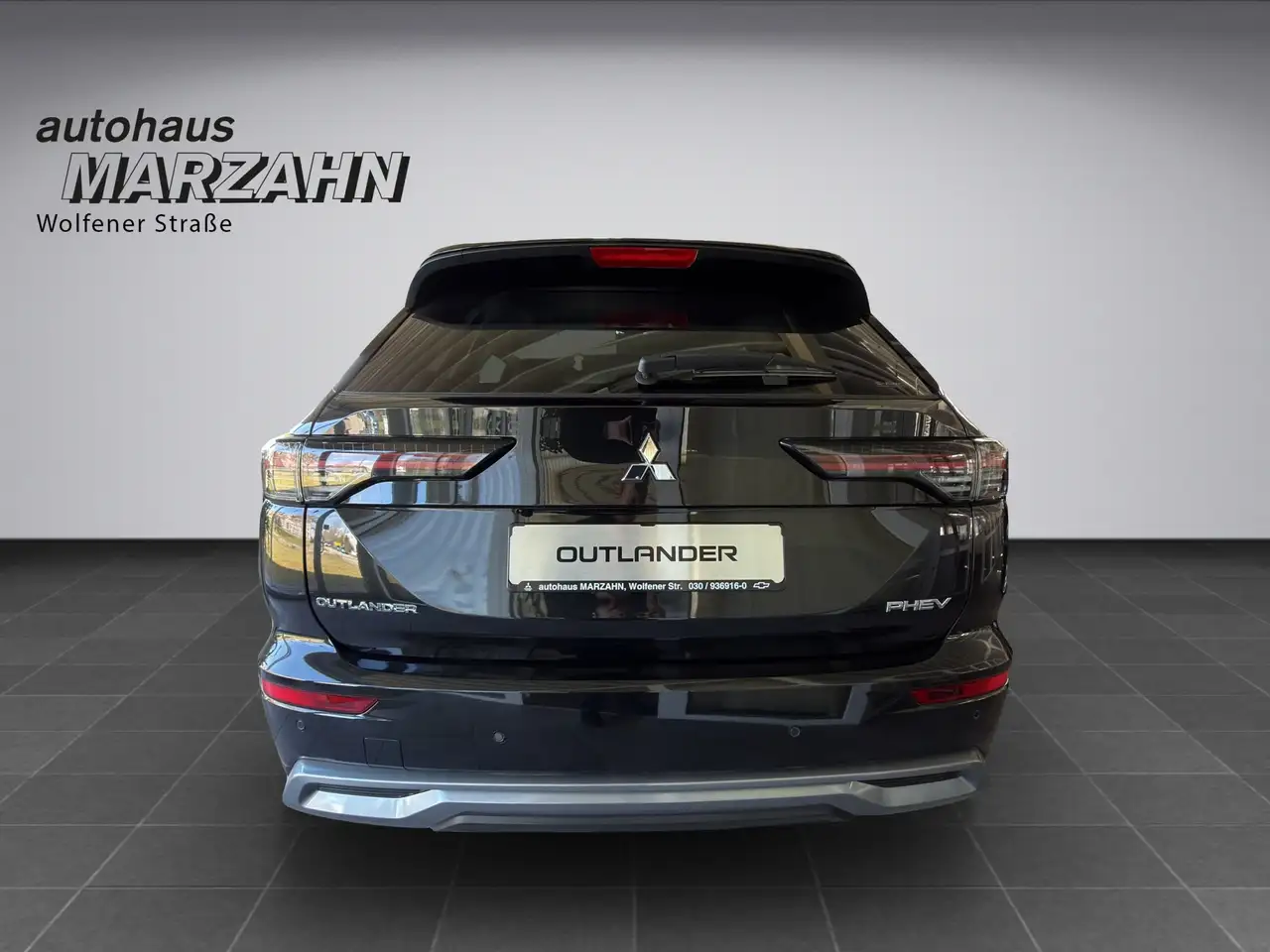 Mitsubishi Outlander 3