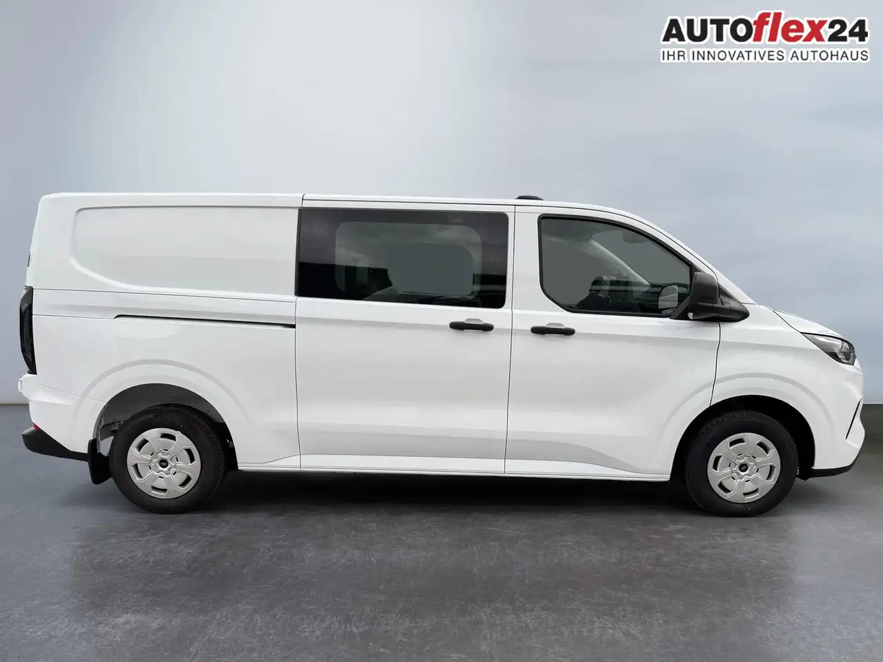 Ford Transit 8