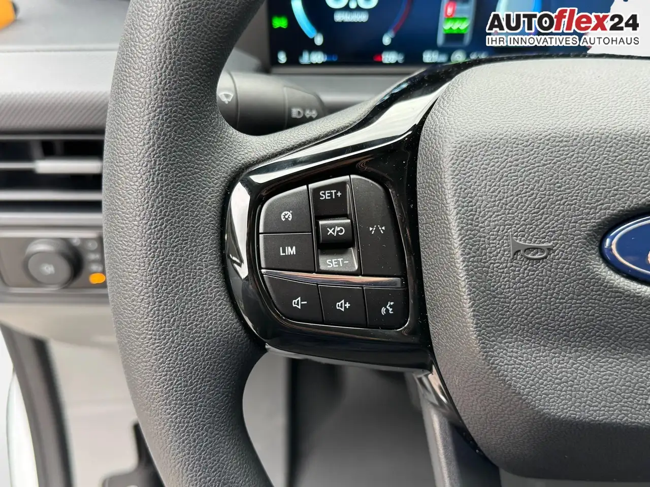 Ford Transit 14