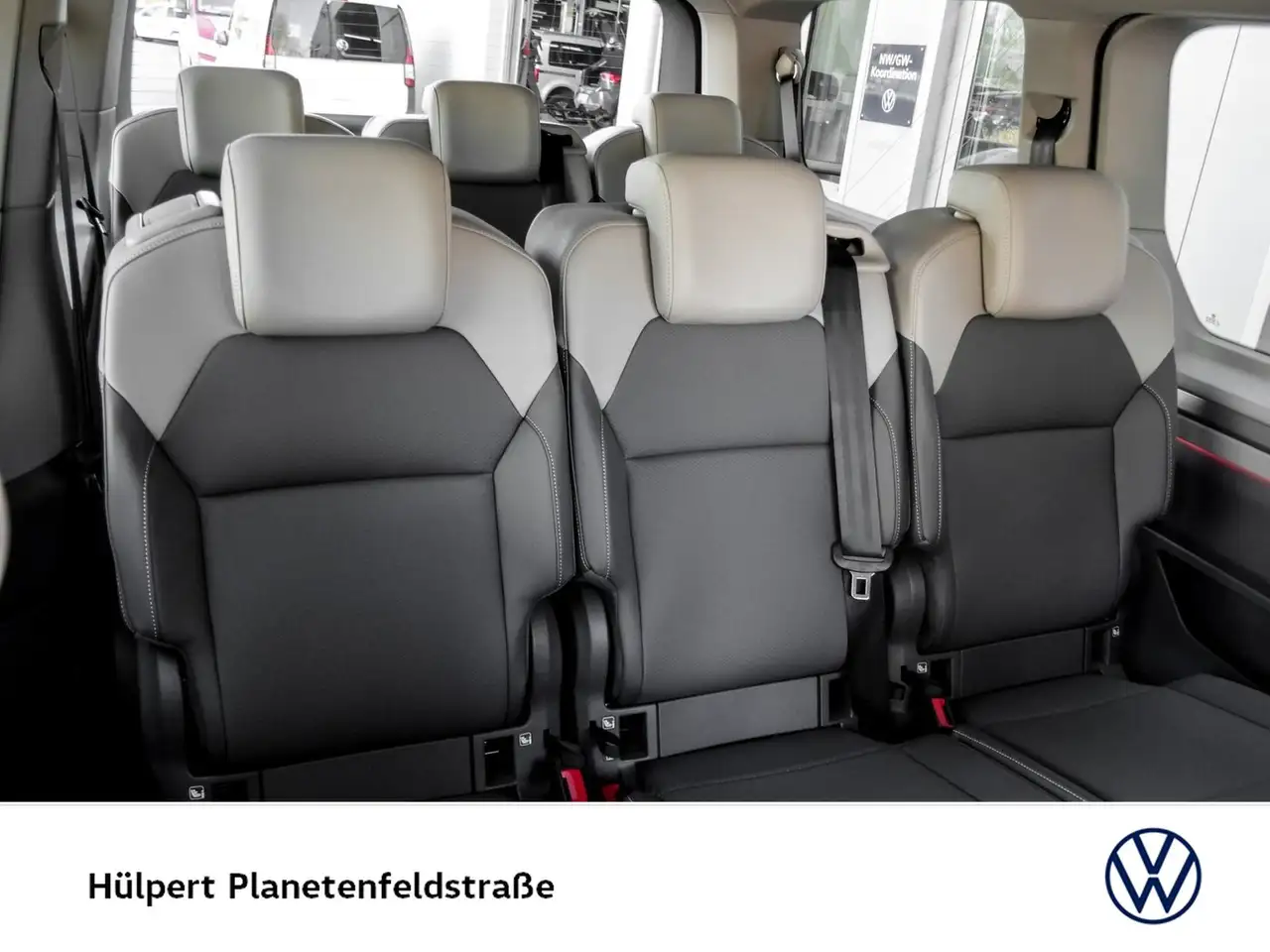 Volkswagen T7 Multivan 5