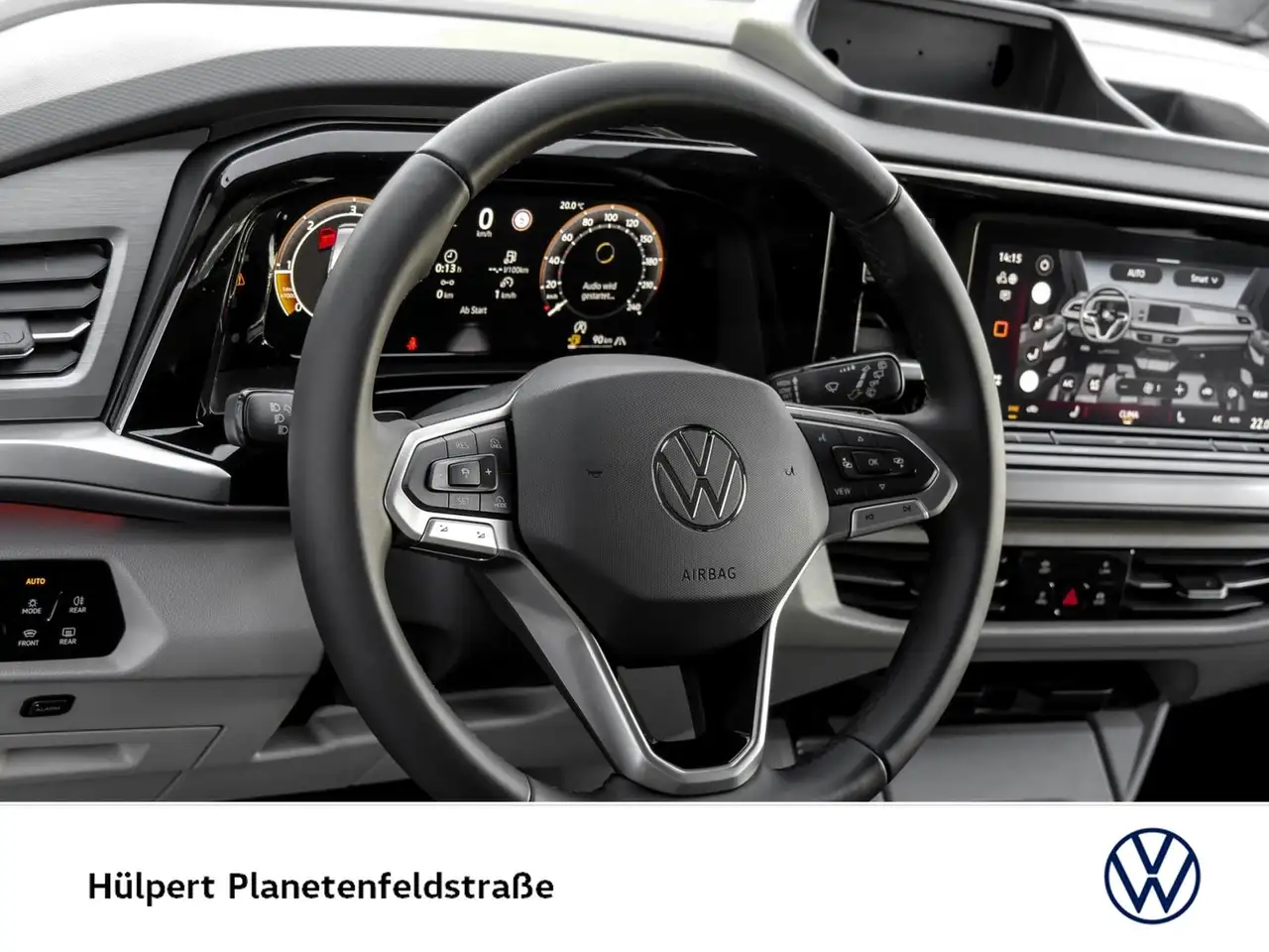 Volkswagen T7 Multivan 10