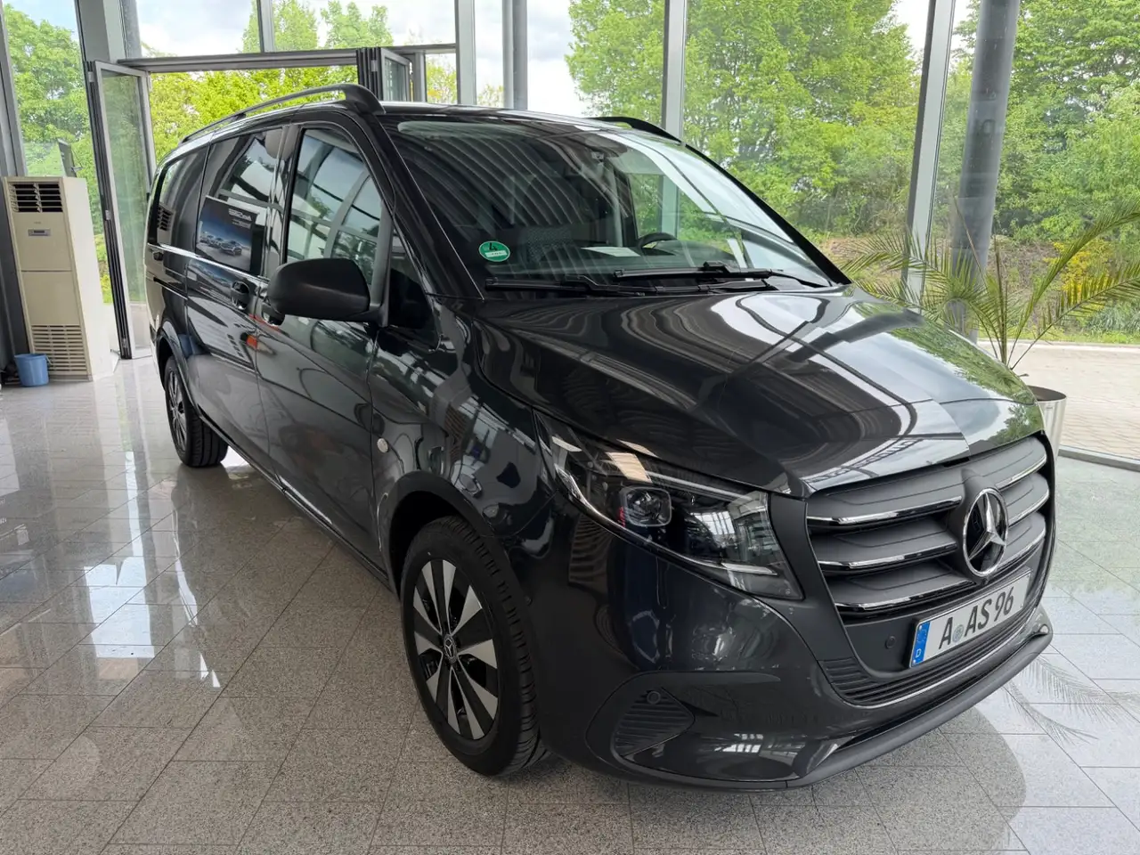 Mercedes-Benz Vito 3