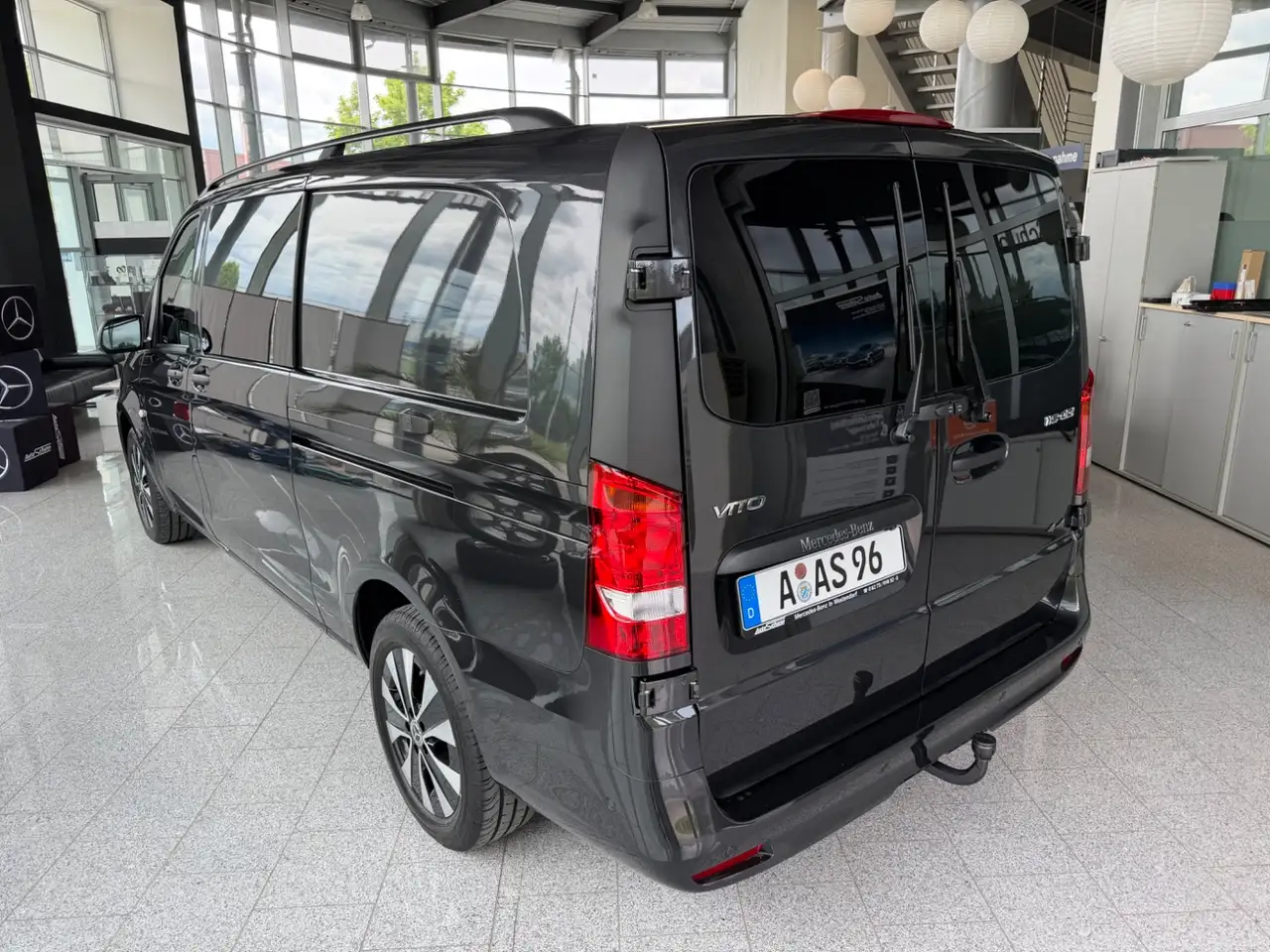 Mercedes-Benz Vito 6