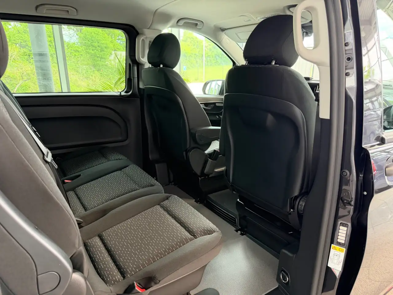 Mercedes-Benz Vito 11
