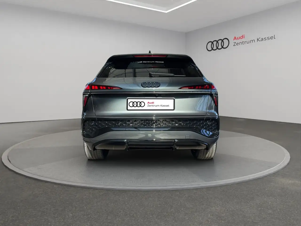 Audi Q3 4