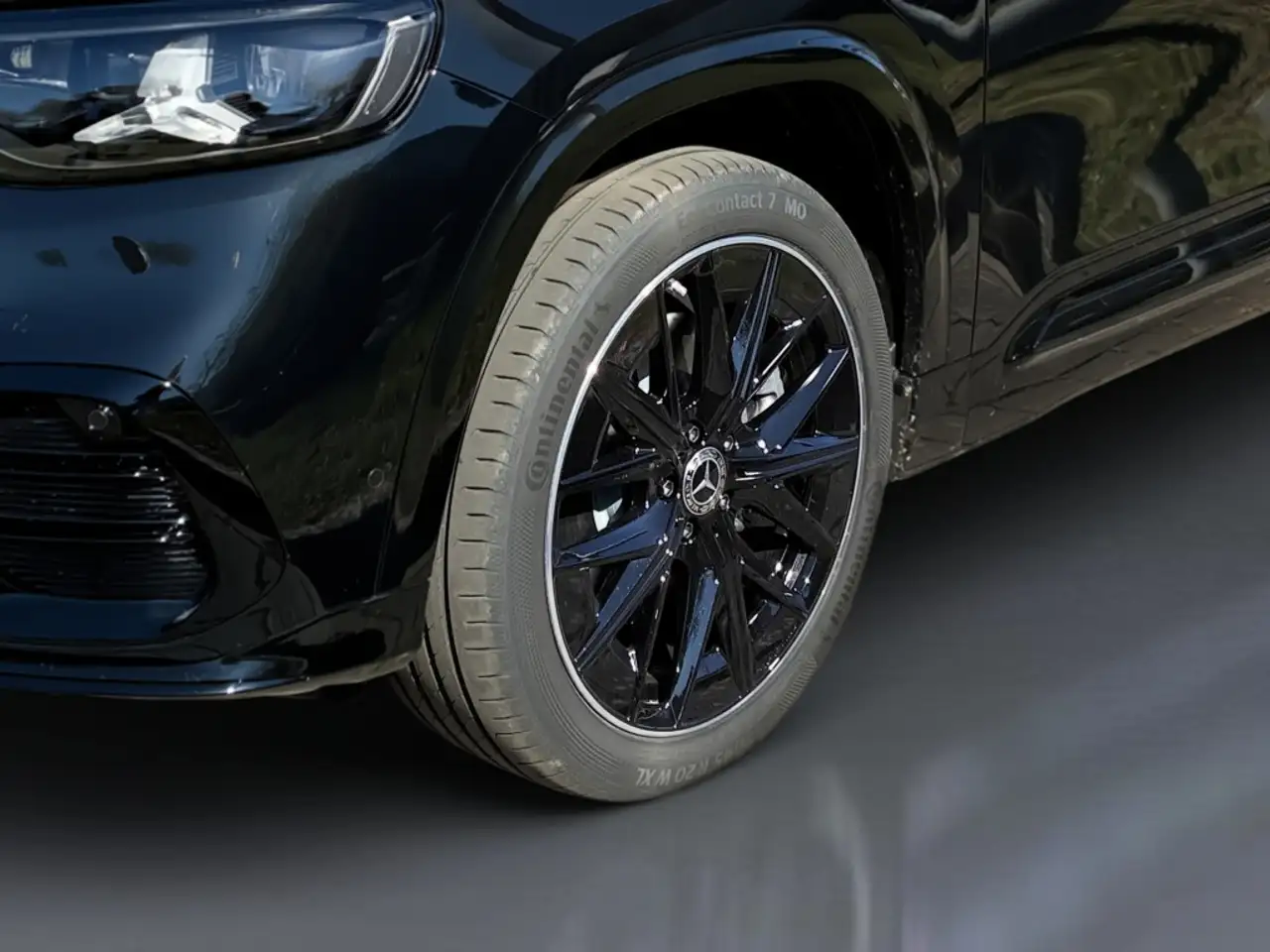 Mercedes-Benz GLB 250 4
