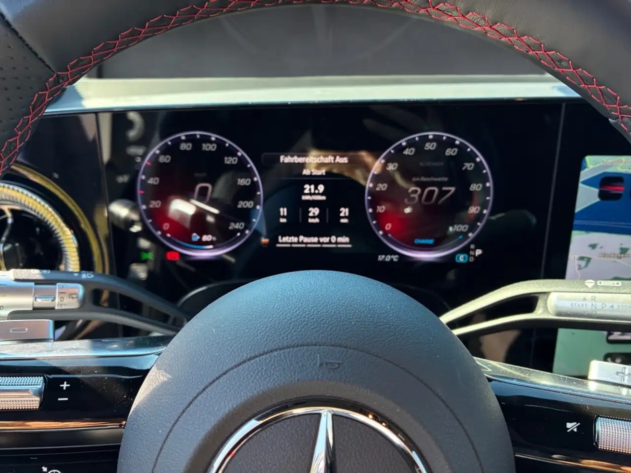 Mercedes-Benz GLB 250 5
