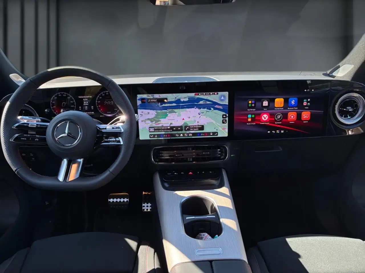 Mercedes-Benz GLB 250 10